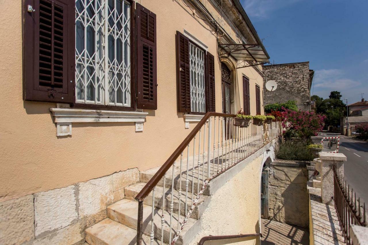 emanuel apartman Pula Exterior foto
