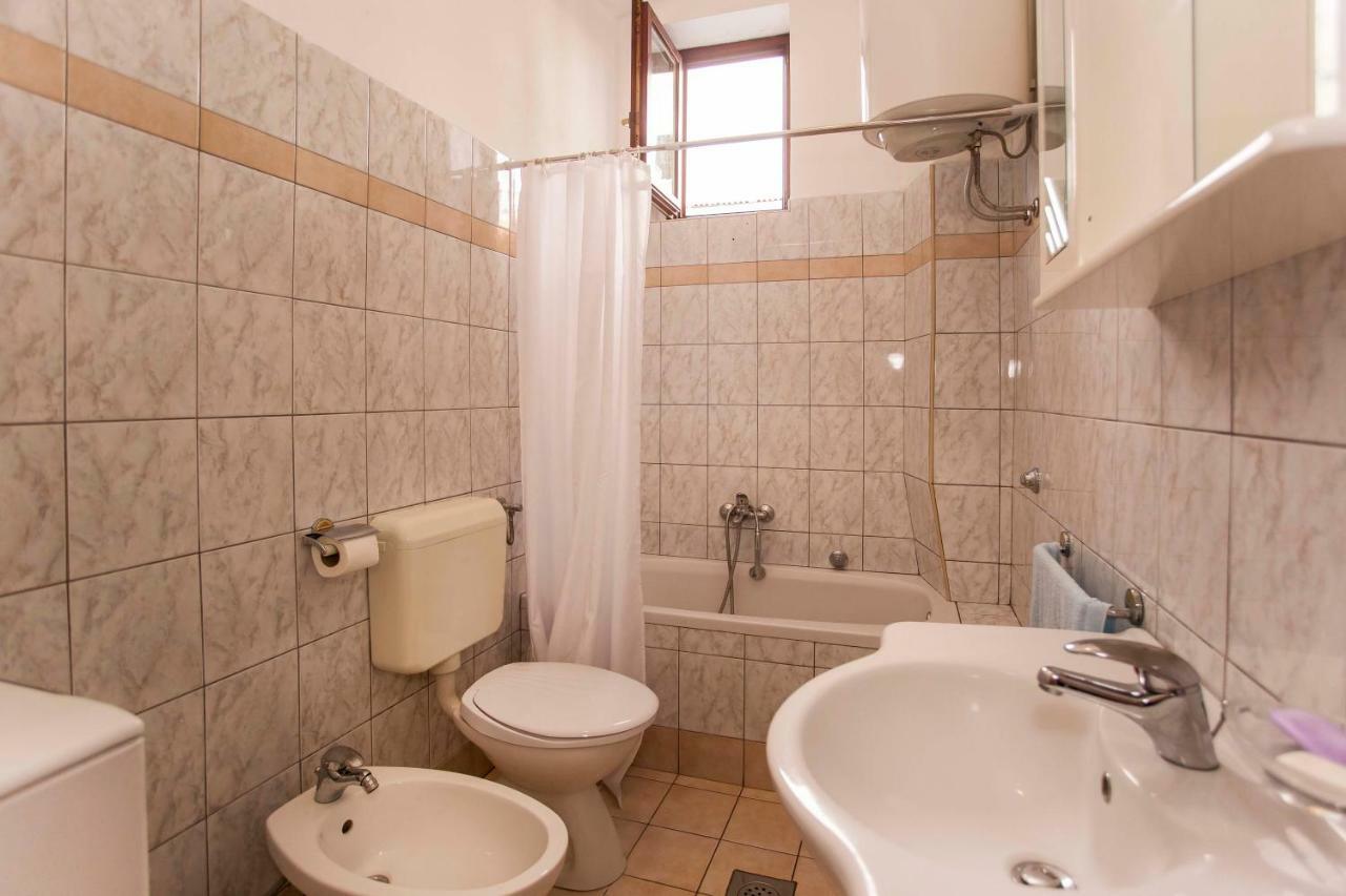 emanuel apartman Pula Exterior foto